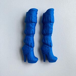 Winx Club Believix Doll knee‎ boots Bloom Jakks Pacific 11.5" Fashion 2012 blue